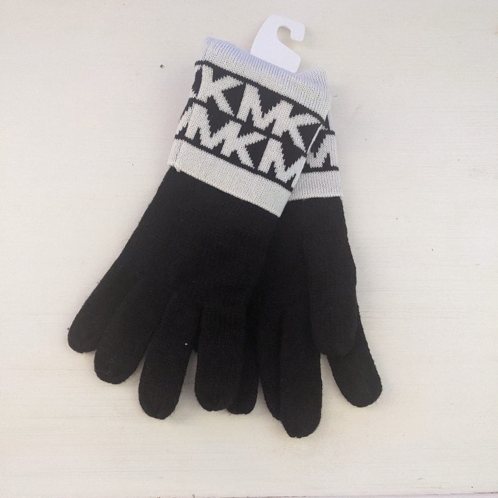 Michael Kors gloves NWT